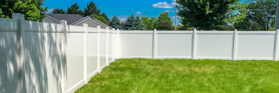 We can help you design the fence that
fits your budget. 